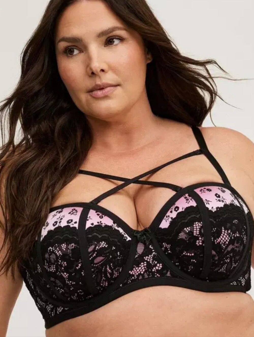 #122 Torrid 42C Bombshell Everyday Strapless (or Not) Push-Up Bra